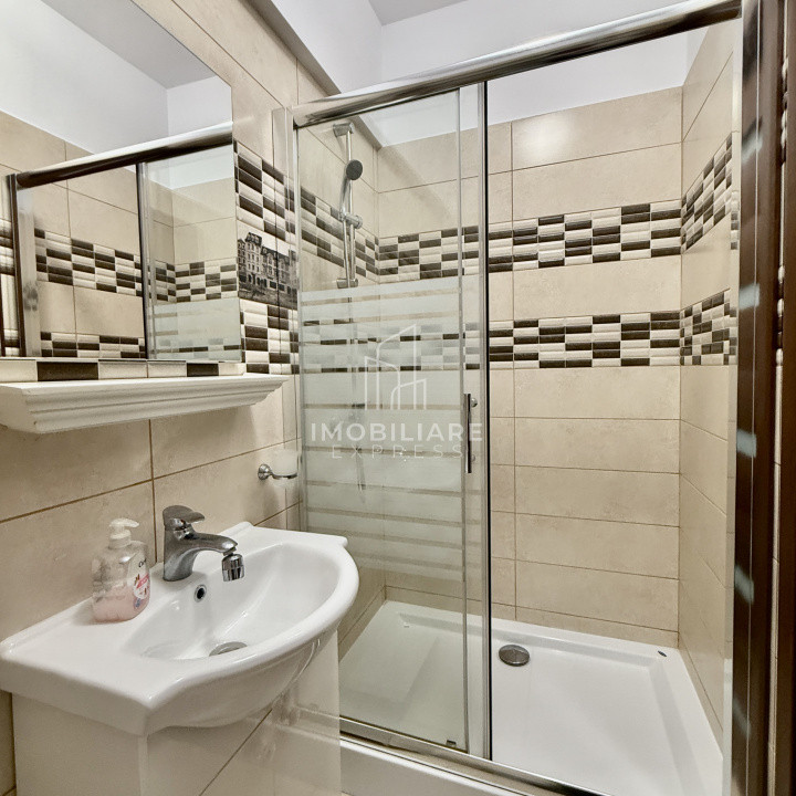 Casă formată din două apartamente de vânzare în centrul Clujului 