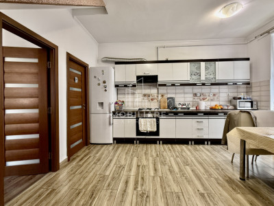 Casă formată din două apartamente de vânzare în centrul Clujului 